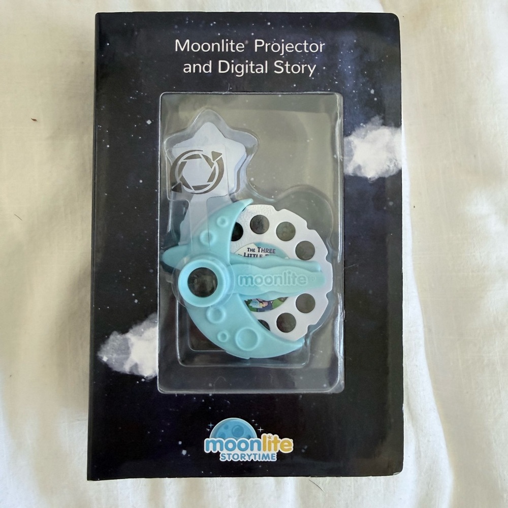 Moonlite Projector and Digital Story